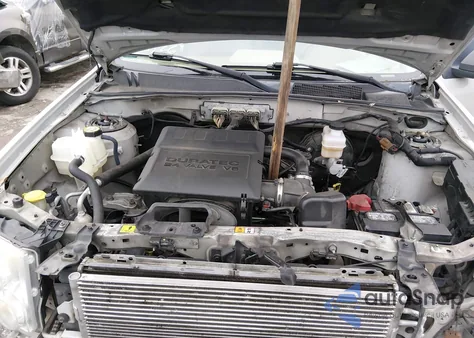 2009 Ford Escape Xlt from USA, damaged, VIN 1FMCU03G59KA44678